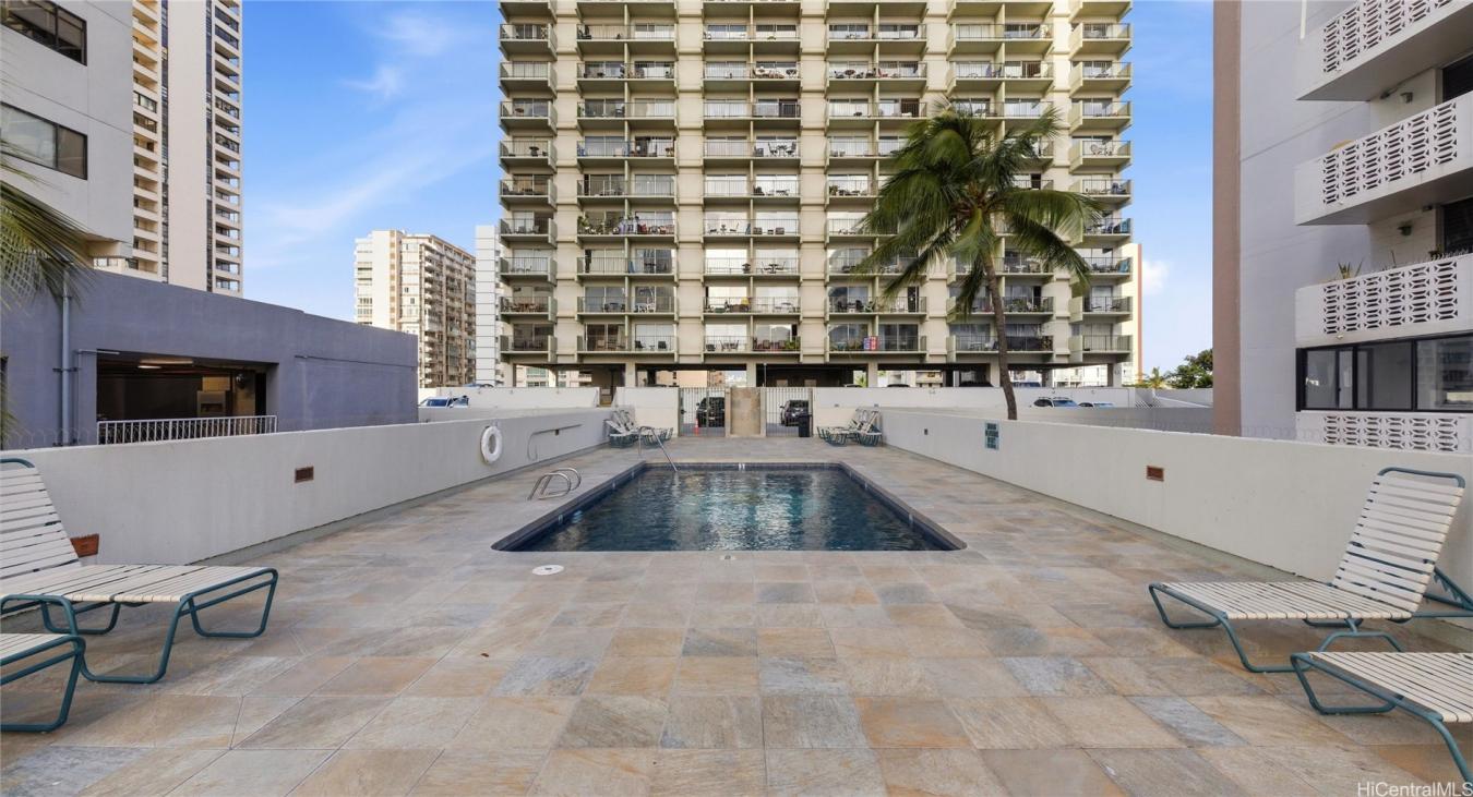Honolulu, Oahu, 96815, United States, 3 Bedrooms Bedrooms, ,1 BathroomBathrooms,Residential,For Sale,2045734