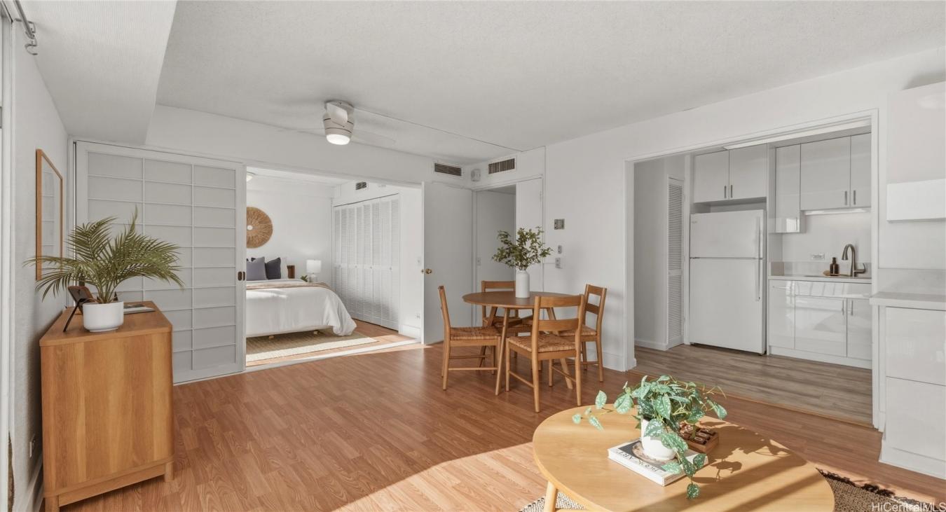 Honolulu, Oahu, 96815, United States, 3 Bedrooms Bedrooms, ,1 BathroomBathrooms,Residential,For Sale,2045734