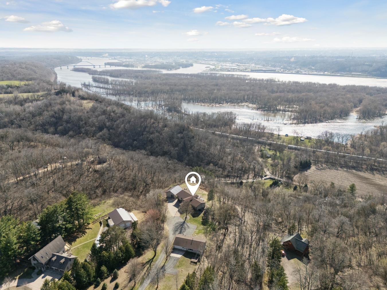 Hazel Green, Grant, 53811, United States, 4 Bedrooms Bedrooms, ,3 BathroomsBathrooms,Residential,For Sale,2045627