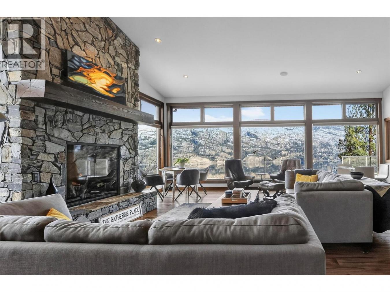 Kaleden, BC, V0H1K0, Canada, 6 Bedrooms Bedrooms, ,5 BathroomsBathrooms,Residential,For Sale,2045733