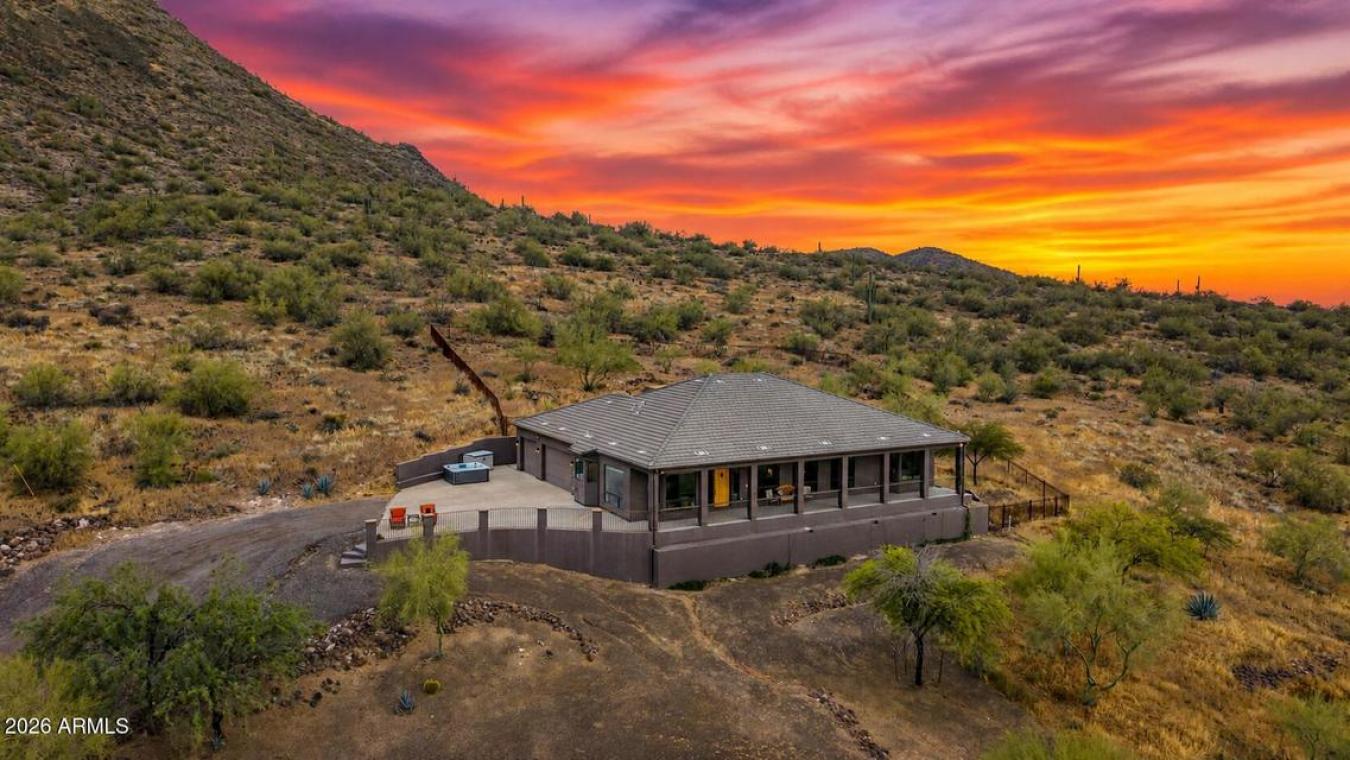 New River, Maricopa - COUNTY, 85087, United States, 4 Bedrooms Bedrooms, ,3 BathroomsBathrooms,Residential,For Sale,2045728
