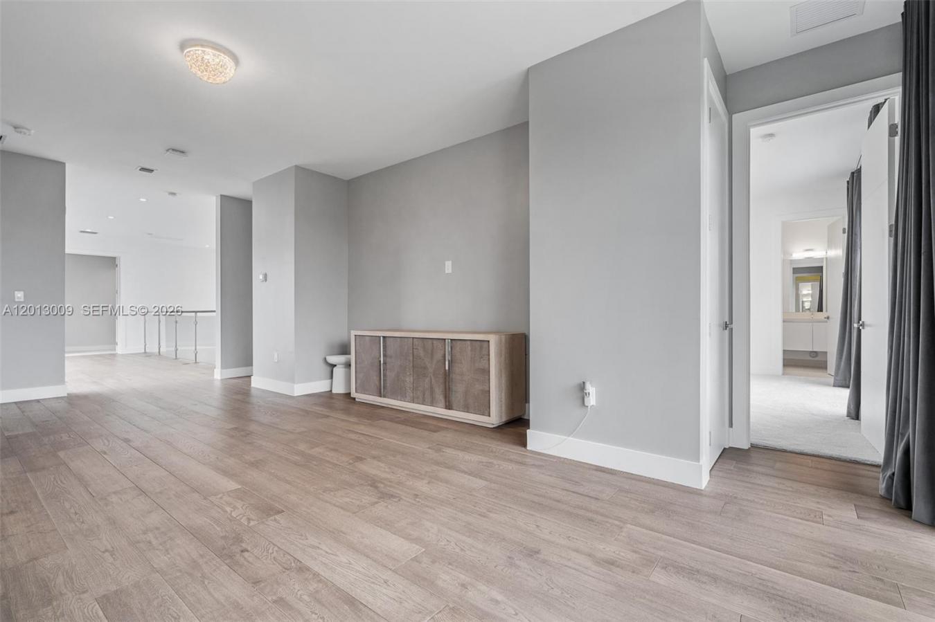 Welcome to the areas, exclusively modern &amp; gated communities. – image 14