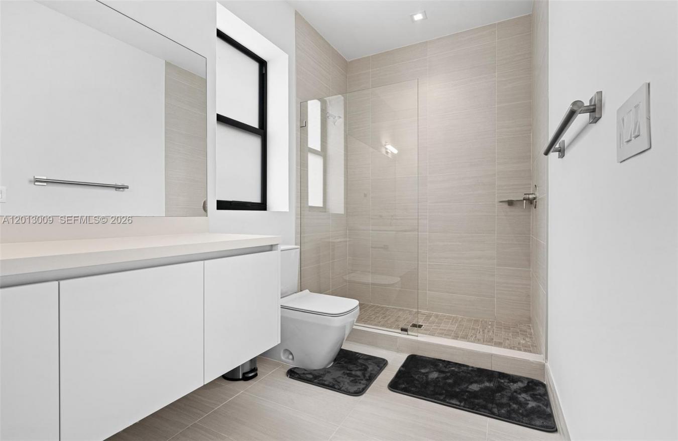 Welcome to the areas, exclusively modern &amp; gated communities. – image 18