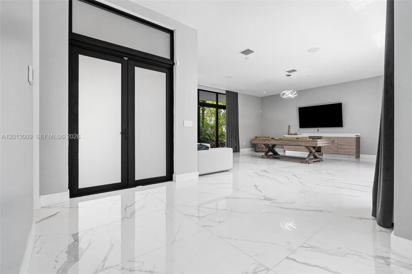 Welcome to the areas, exclusively modern &amp; gated communities. – image 3