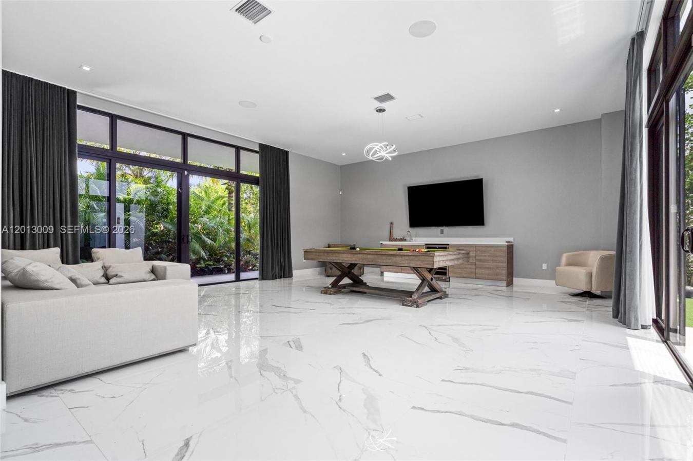 Welcome to the areas, exclusively modern &amp; gated communities. – image 4