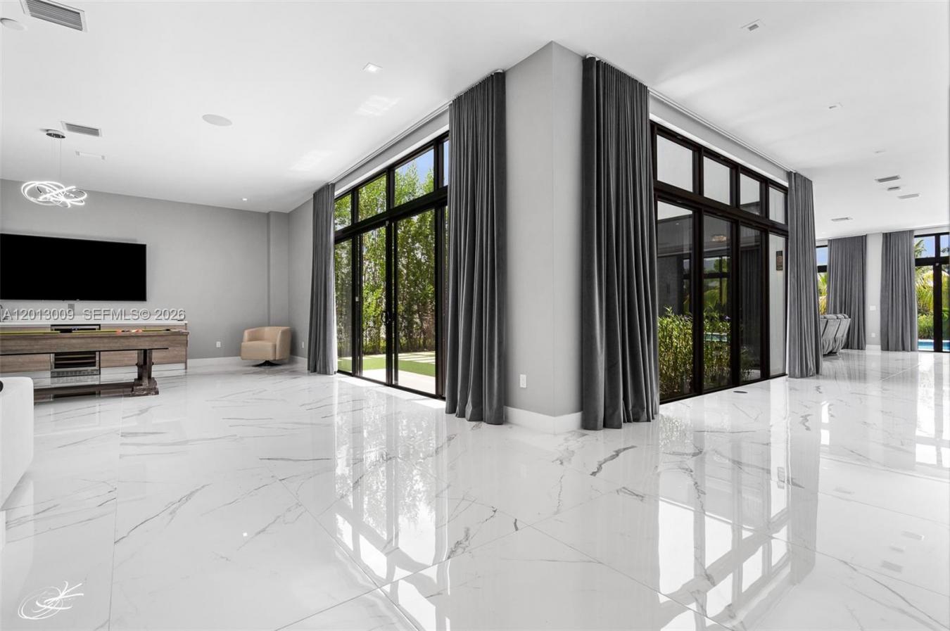Welcome to the areas, exclusively modern &amp; gated communities. – image 5