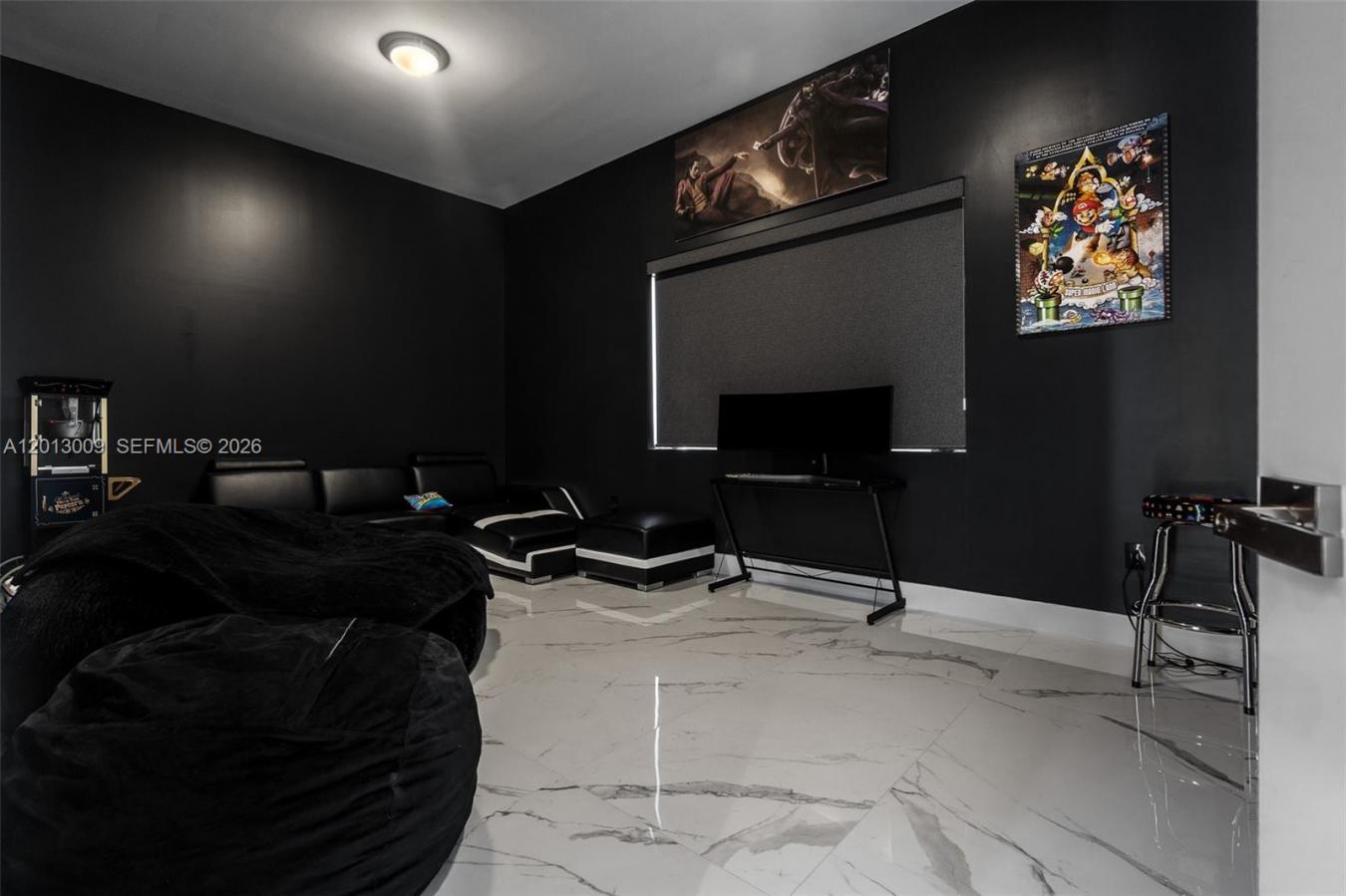 Welcome to the areas, exclusively modern &amp; gated communities. – image 8