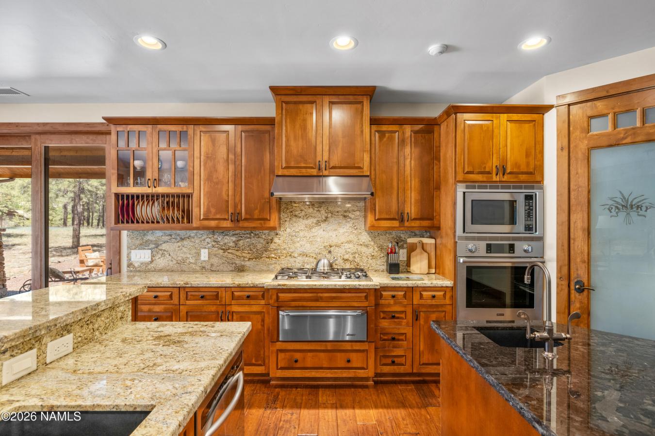 Flagstaff, Coconino, 86001, United States, 3 Bedrooms Bedrooms, ,3 BathroomsBathrooms,Residential,For Sale,2045727