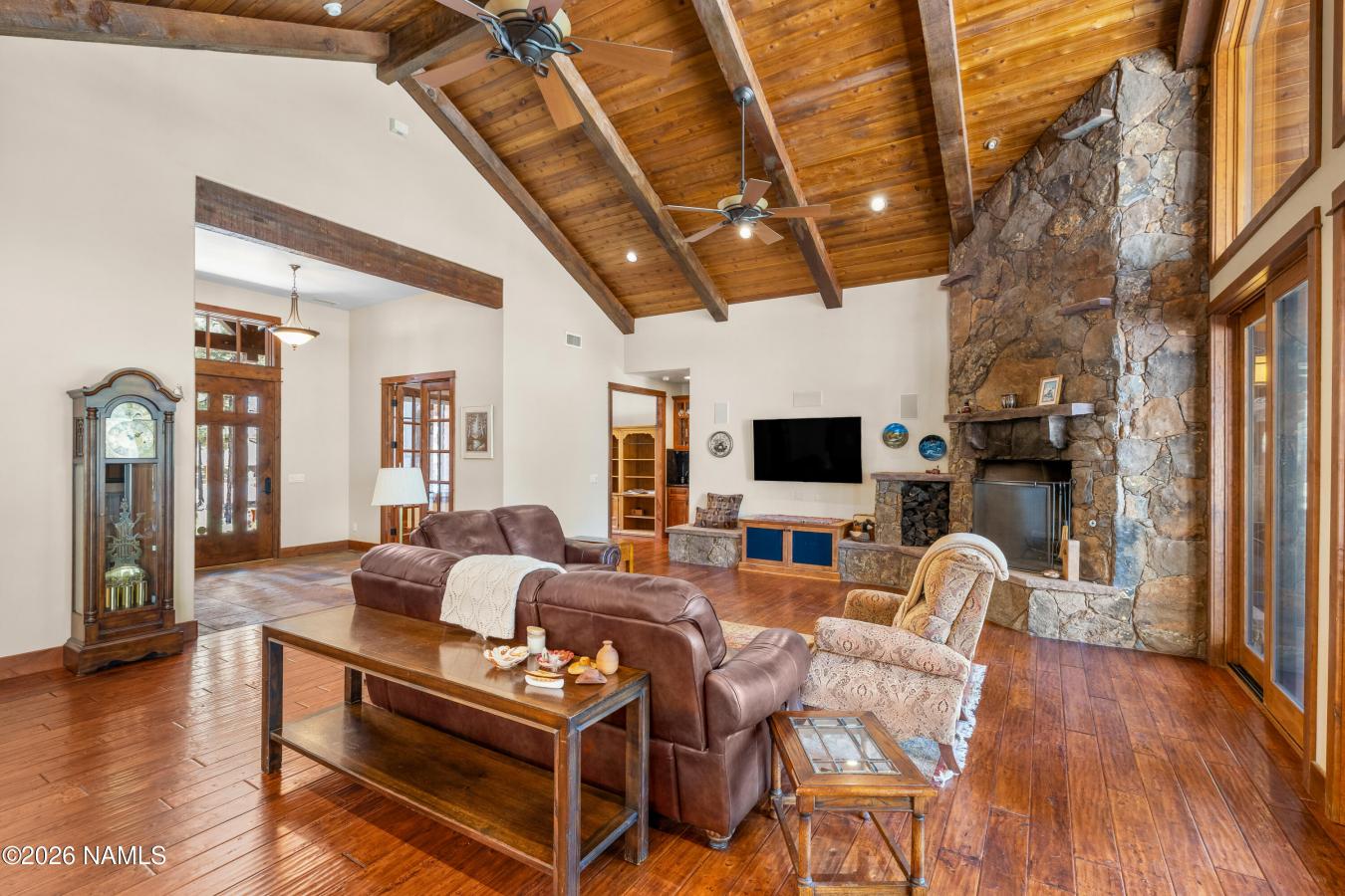 Flagstaff, Coconino, 86001, United States, 3 Bedrooms Bedrooms, ,3 BathroomsBathrooms,Residential,For Sale,2045727