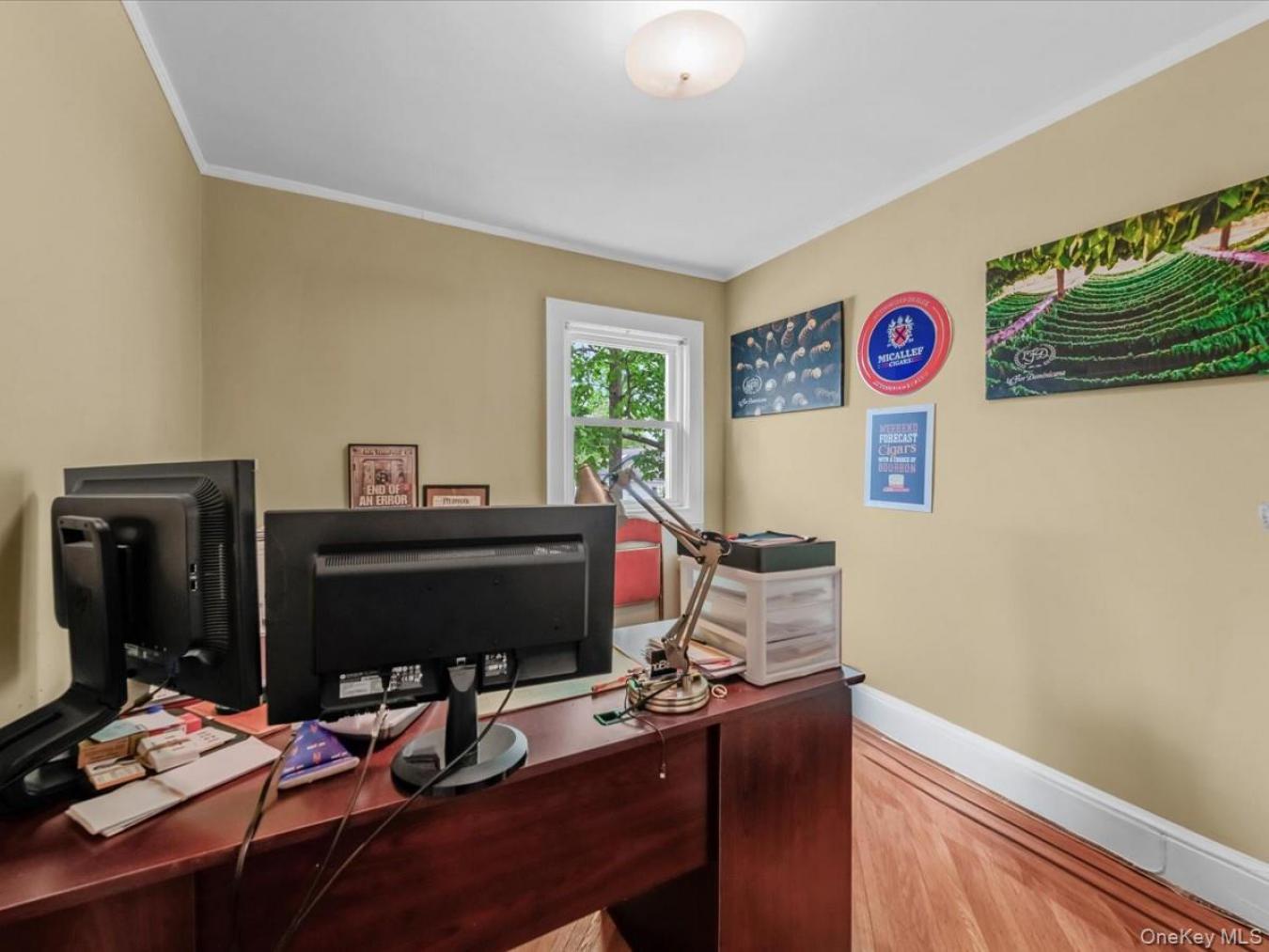 Great Neck, Nassau County, 11020, United States, 4 Bedrooms Bedrooms, ,2 BathroomsBathrooms,Residential,For Sale,2045724