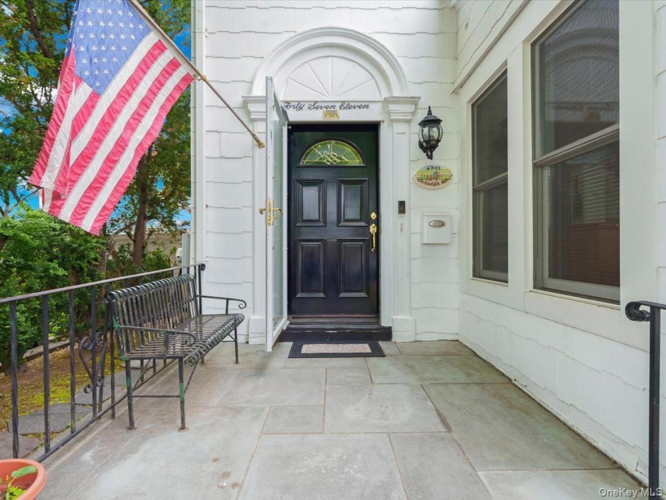 Great Neck, Nassau County, 11020, United States, 4 Bedrooms Bedrooms, ,2 BathroomsBathrooms,Residential,For Sale,2045724