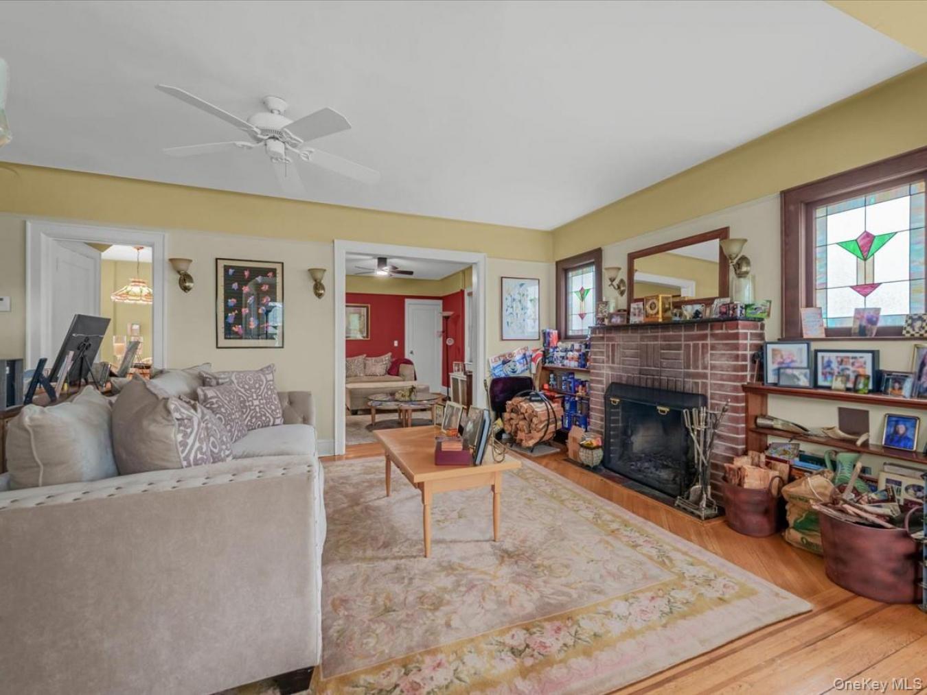Great Neck, Nassau County, 11020, United States, 4 Bedrooms Bedrooms, ,2 BathroomsBathrooms,Residential,For Sale,2045724