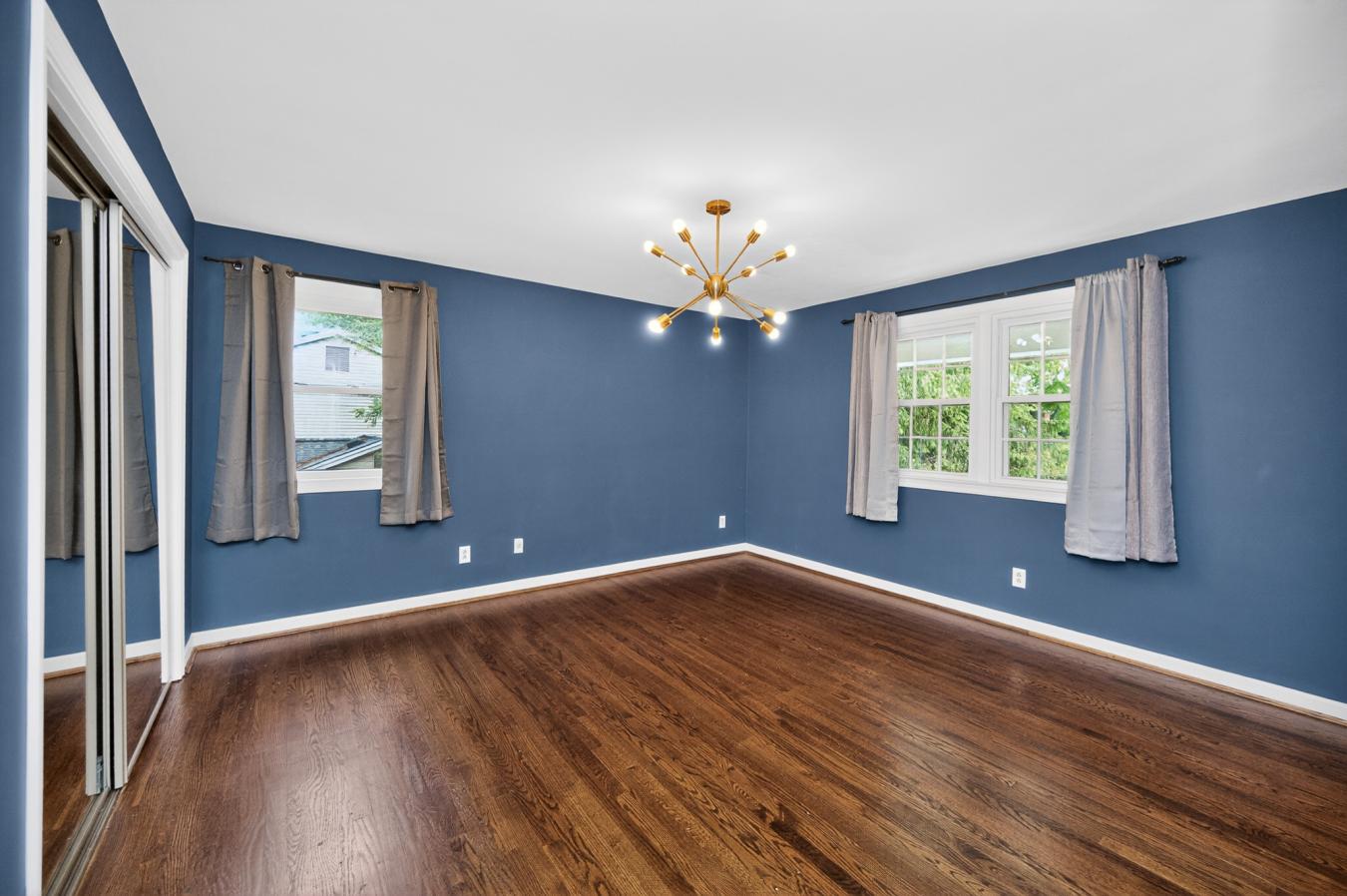 Wyoming, Hamilton, 45215, United States, 4 Bedrooms Bedrooms, ,4 BathroomsBathrooms,Residential,For Sale,2045723