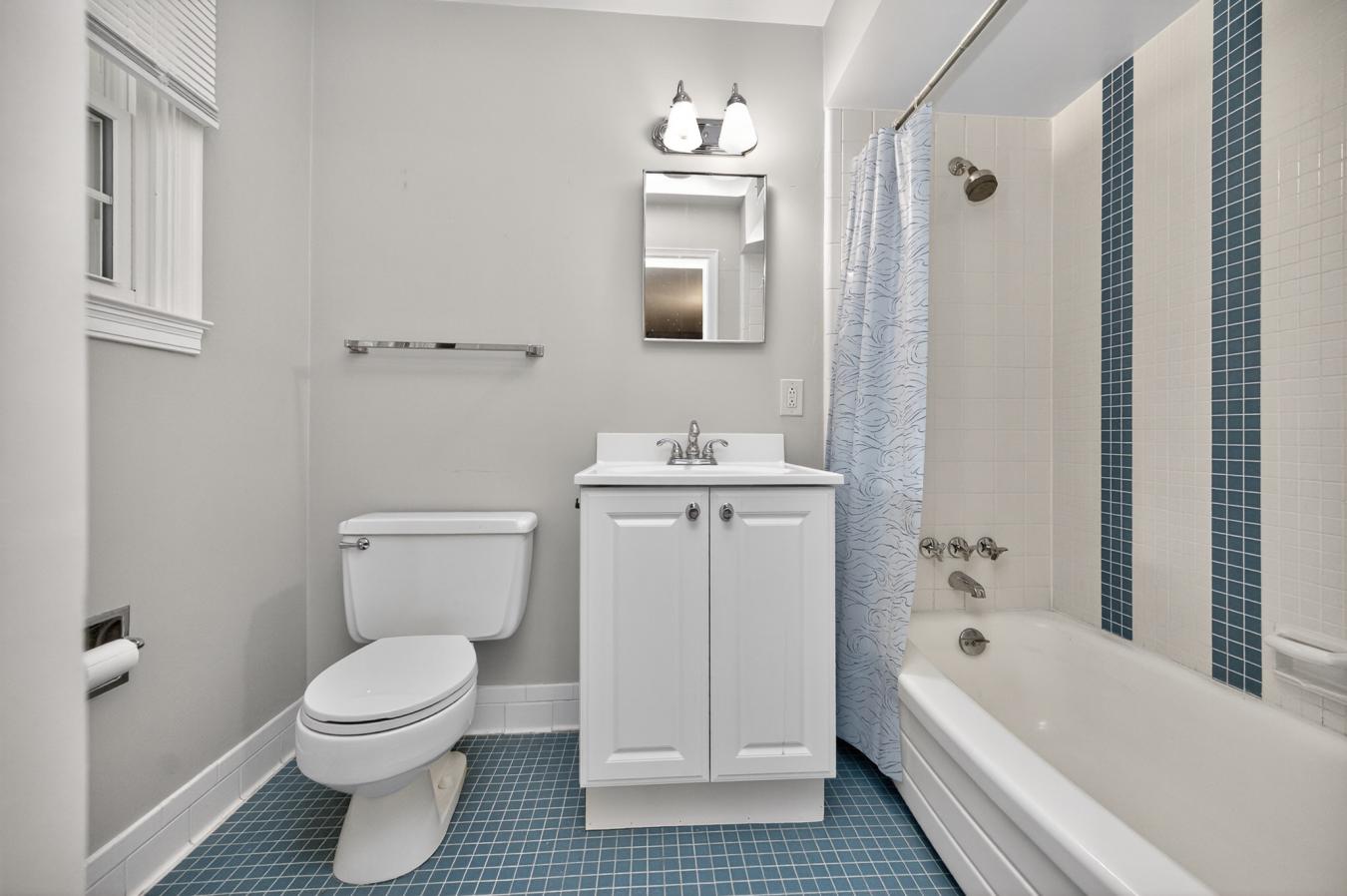 Wyoming, Hamilton, 45215, United States, 4 Bedrooms Bedrooms, ,4 BathroomsBathrooms,Residential,For Sale,2045723