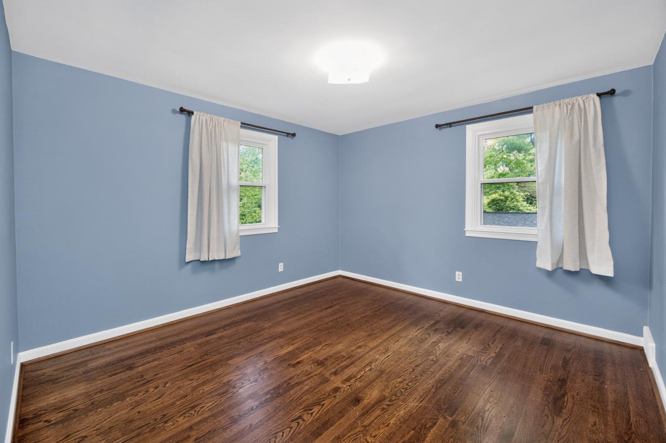 Wyoming, Hamilton, 45215, United States, 4 Bedrooms Bedrooms, ,4 BathroomsBathrooms,Residential,For Sale,2045723