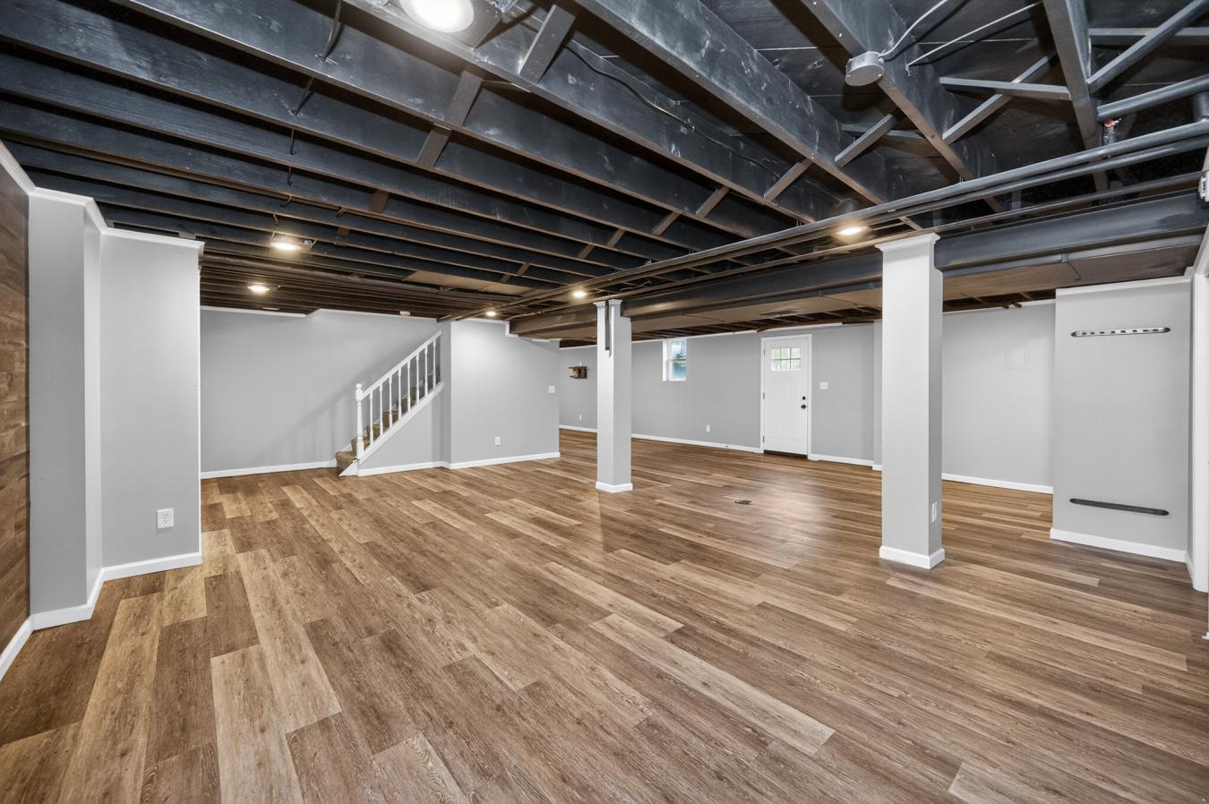 Wyoming, Hamilton, 45215, United States, 4 Bedrooms Bedrooms, ,4 BathroomsBathrooms,Residential,For Sale,2045723