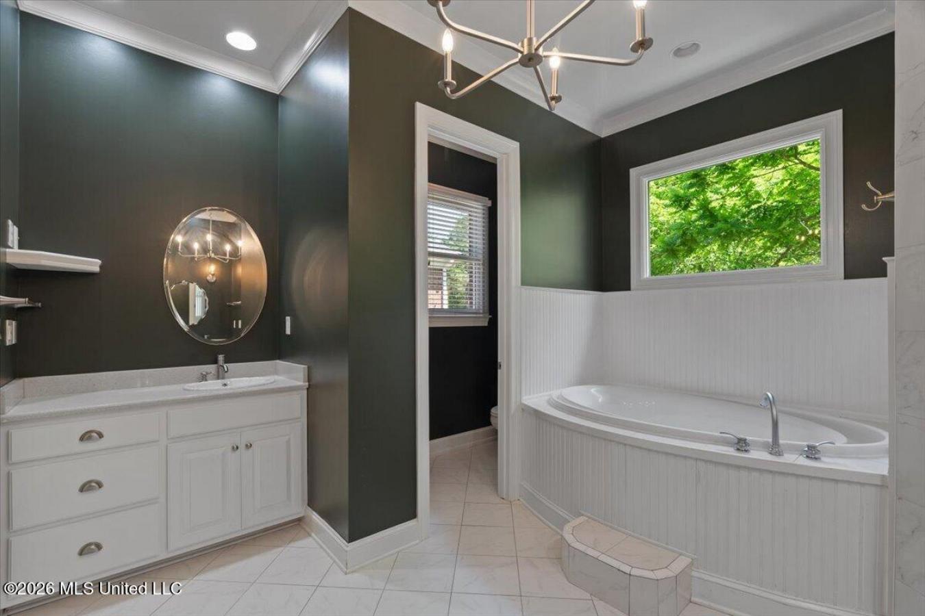 Olive Branch, DeSoto, 38654, United States, 5 Bedrooms Bedrooms, ,4 BathroomsBathrooms,Residential,For Sale,2045722