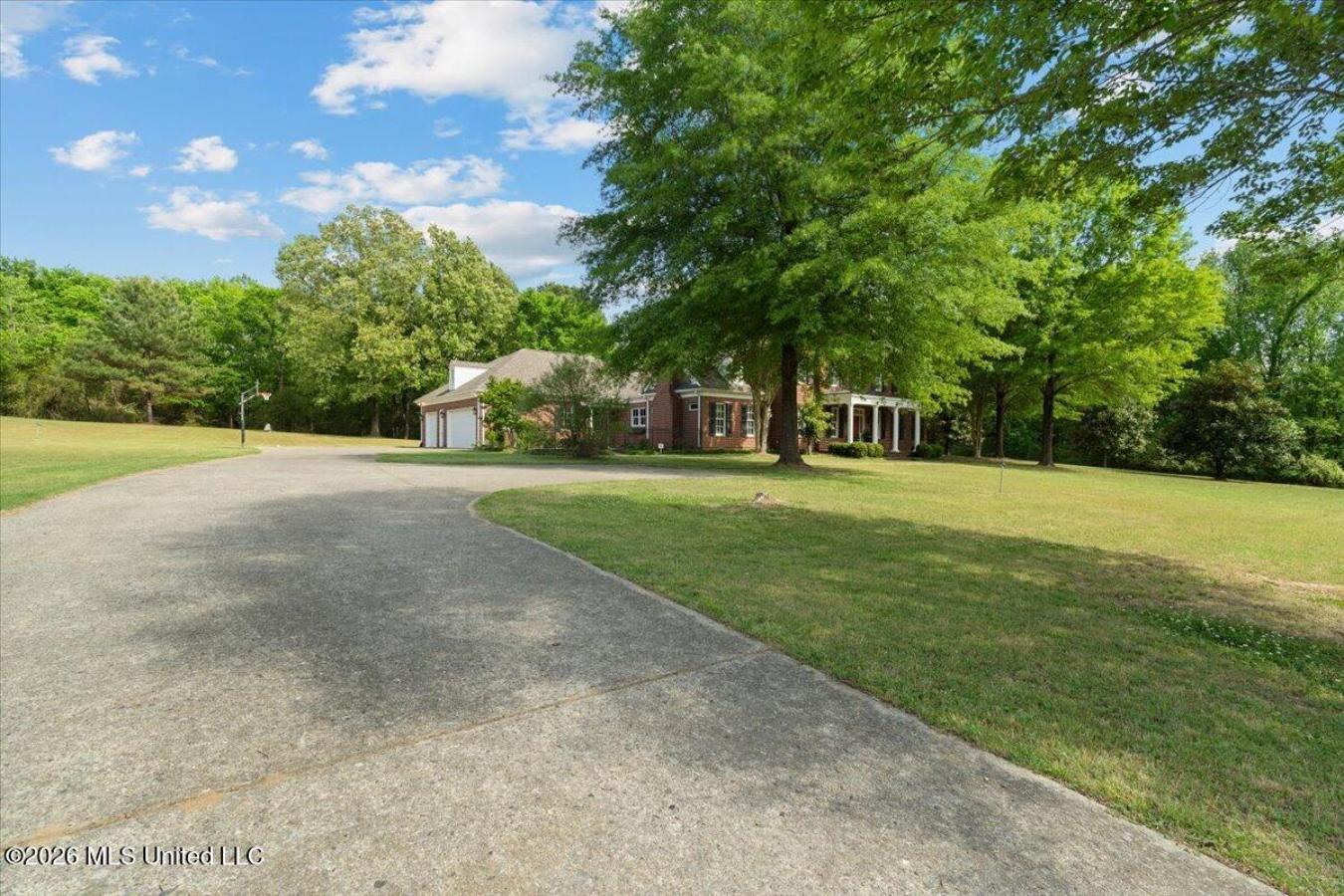 Olive Branch, DeSoto, 38654, United States, 5 Bedrooms Bedrooms, ,4 BathroomsBathrooms,Residential,For Sale,2045722