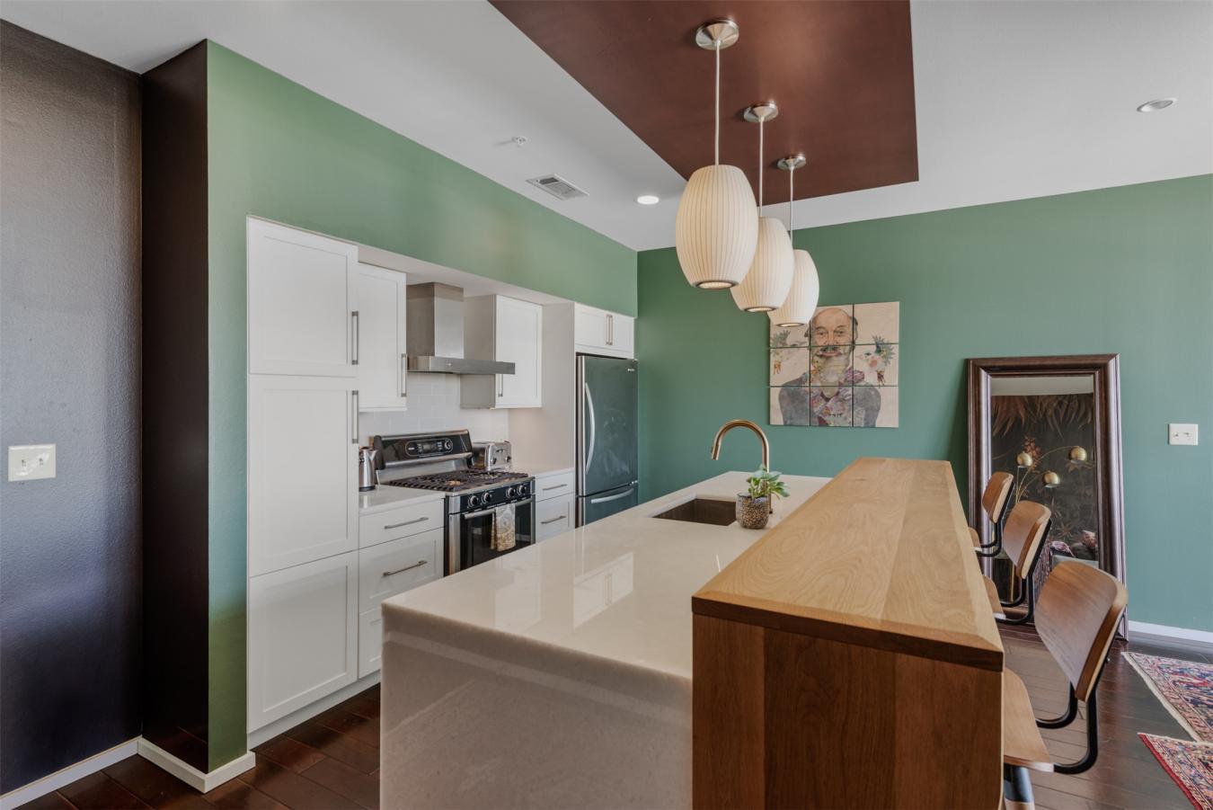 Austin, Travis, 78704, United States, 2 Bedrooms Bedrooms, ,2 BathroomsBathrooms,Residential,For Sale,2045721
