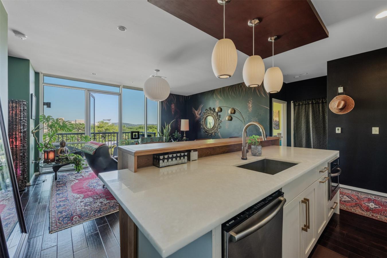 Austin, Travis, 78704, United States, 2 Bedrooms Bedrooms, ,2 BathroomsBathrooms,Residential,For Sale,2045721