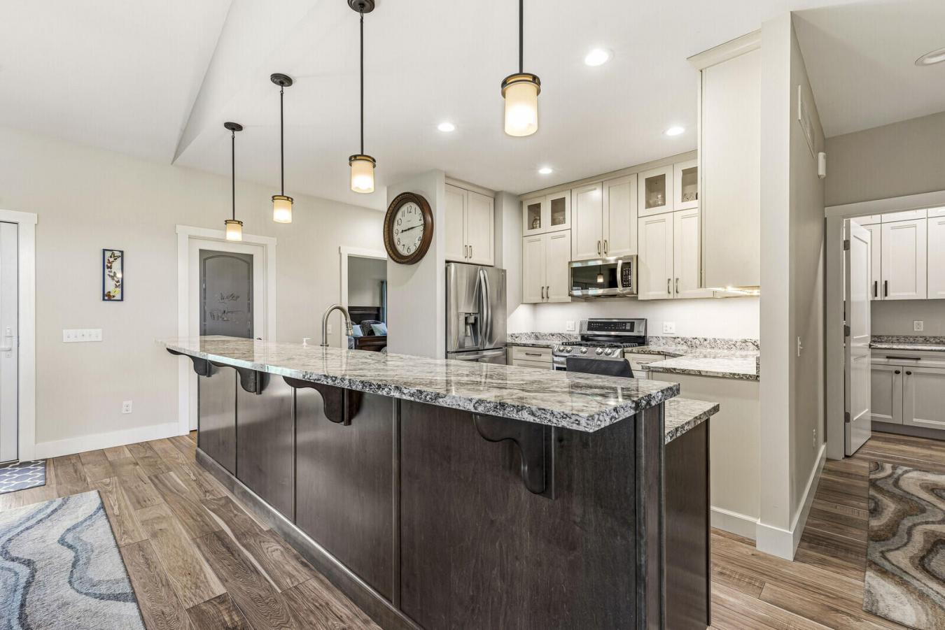 Berrien Springs, Berrien, 49103, United States, 3 Bedrooms Bedrooms, ,2 BathroomsBathrooms,Residential,For Sale,2045719