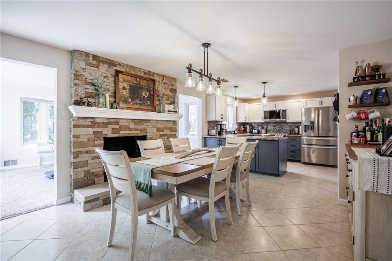 This Cape Cod has a first-floor primary suite. Exceptional craftsmansh – image 10