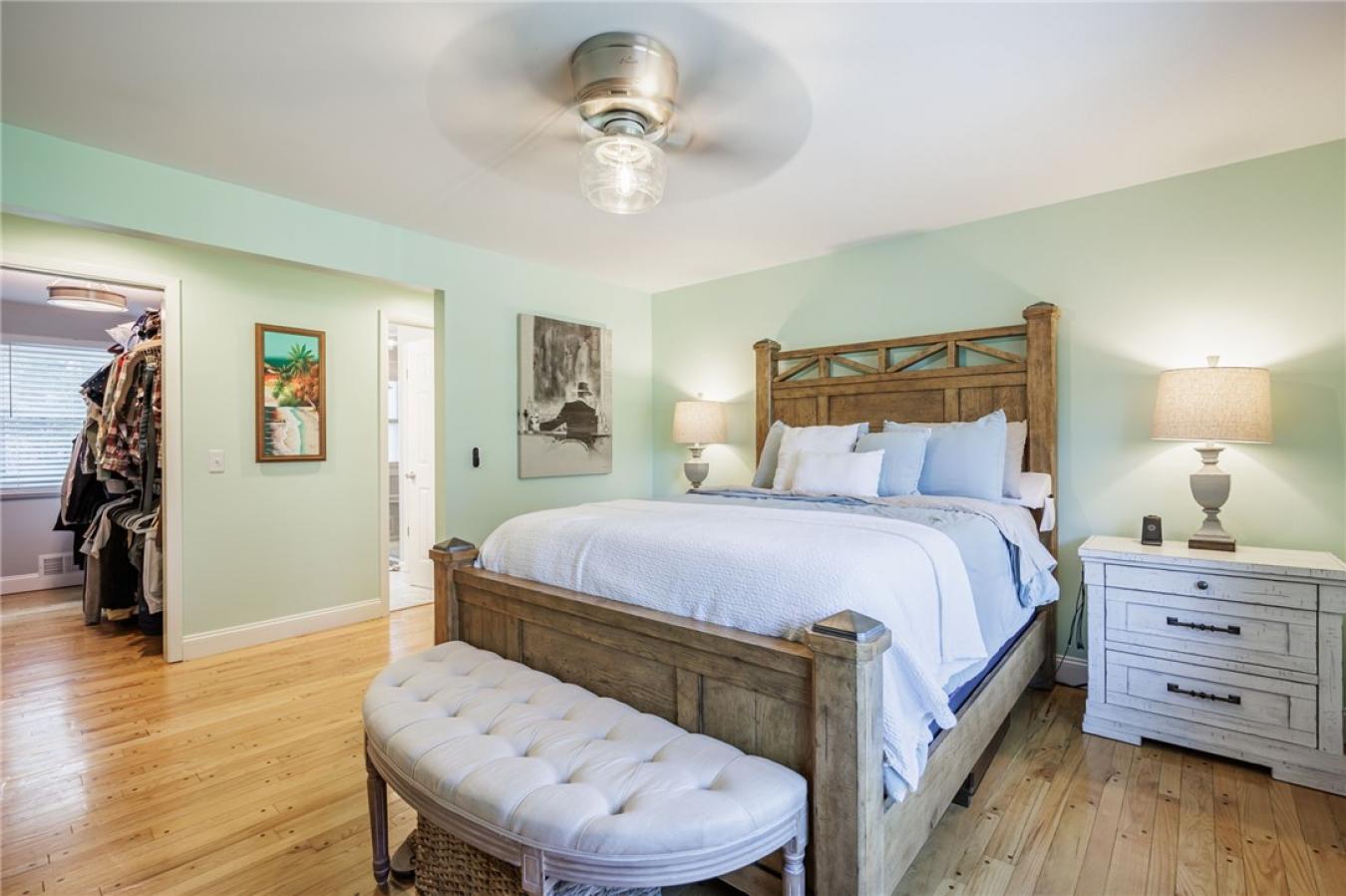 This Cape Cod has a first-floor primary suite. Exceptional craftsmansh – image 19