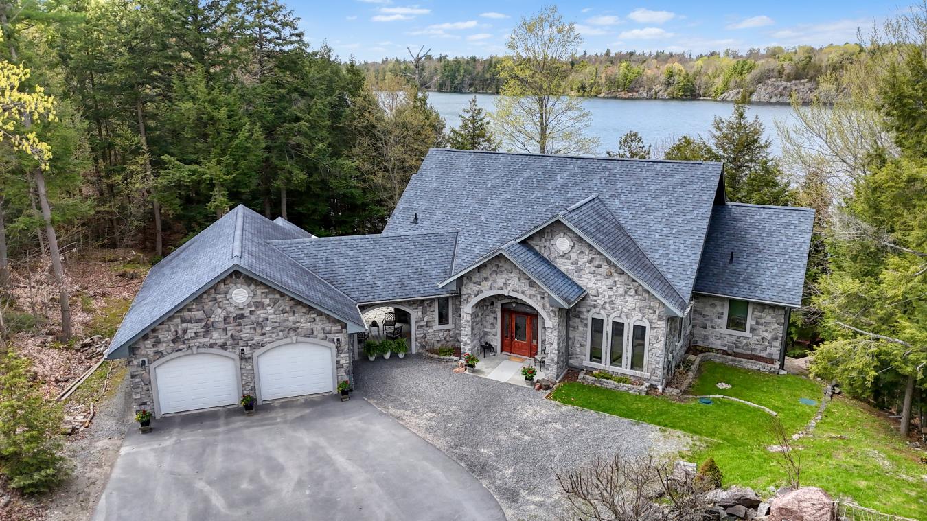 6170 Highway 15, Kingston, Frontenac, K0H 2N0, Canada, 4 Bedrooms Bedrooms, ,2 BathroomsBathrooms,Residential,For Sale,6170 Highway 15,X13133602