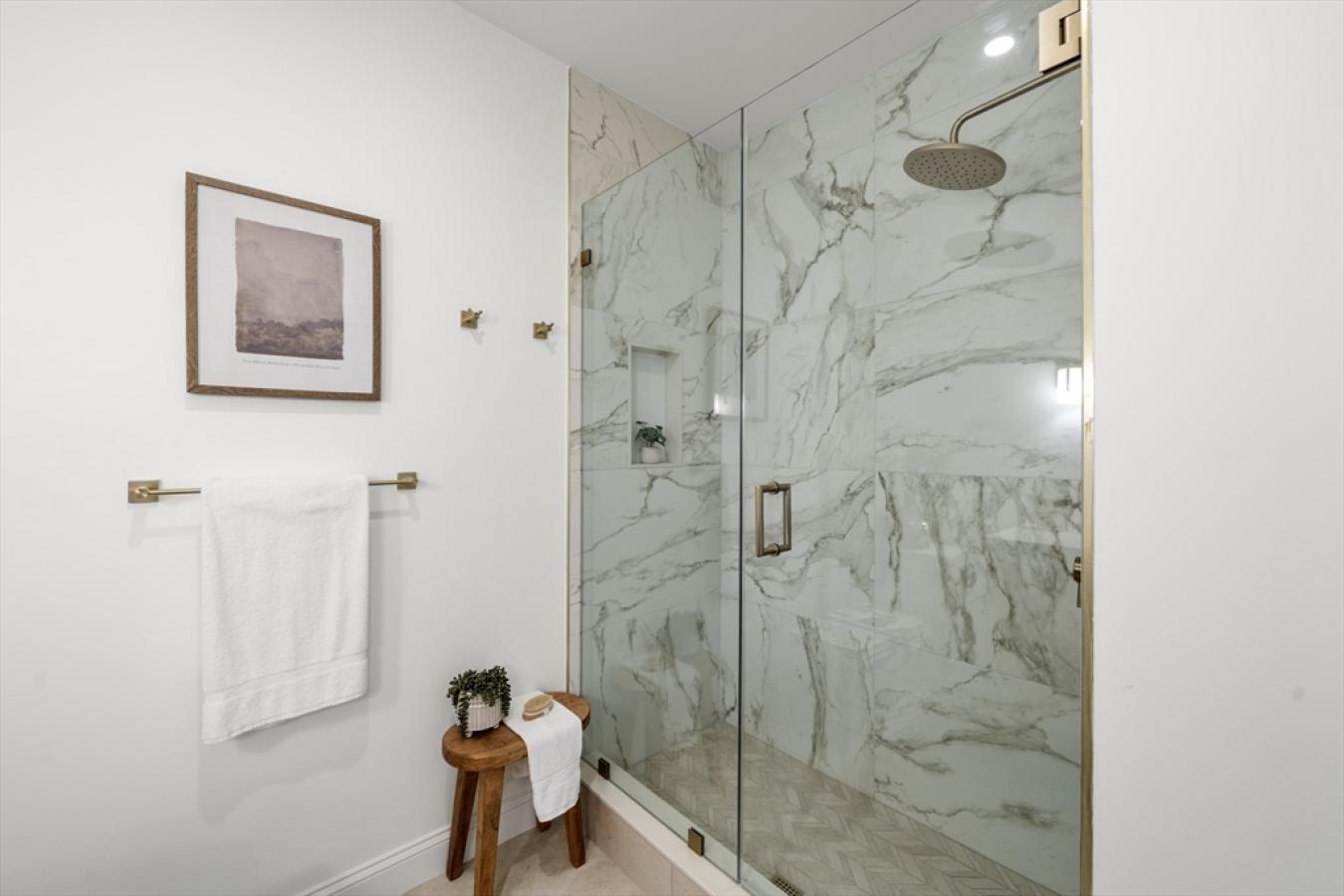 51 North Margin Street, Boston, Suffolk, 02113, United States, 2 Bedrooms Bedrooms, ,2 BathroomsBathrooms,Residential,For Sale,51 North Margin Street,226976