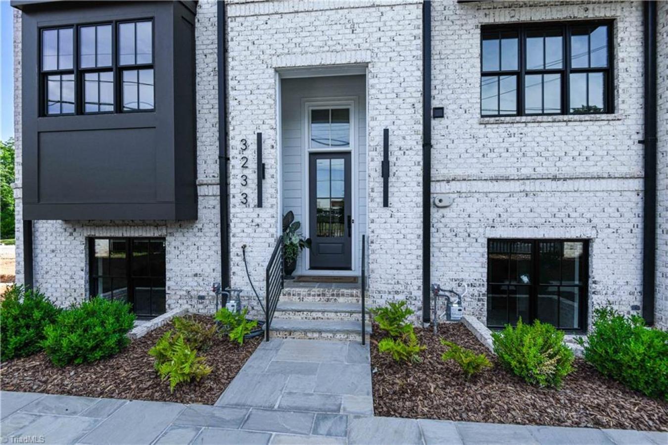 Greensboro, Guilford, 27408, United States, 3 Bedrooms Bedrooms, ,3 BathroomsBathrooms,Residential,For Sale,2049938