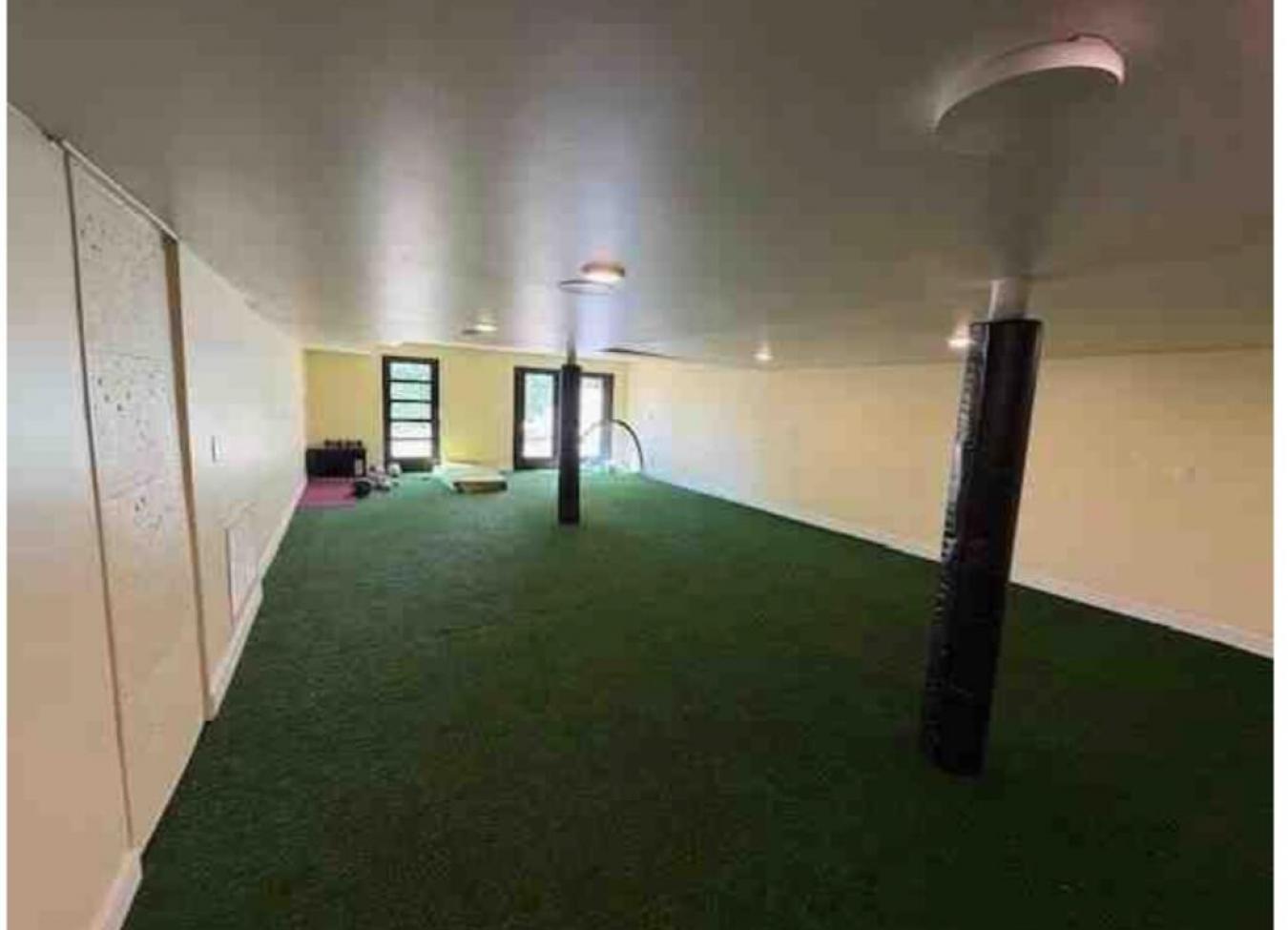 Fort Thomas, Campbell, 41075, United States, 4 Bedrooms Bedrooms, ,5 BathroomsBathrooms,Residential,For Sale,2049937