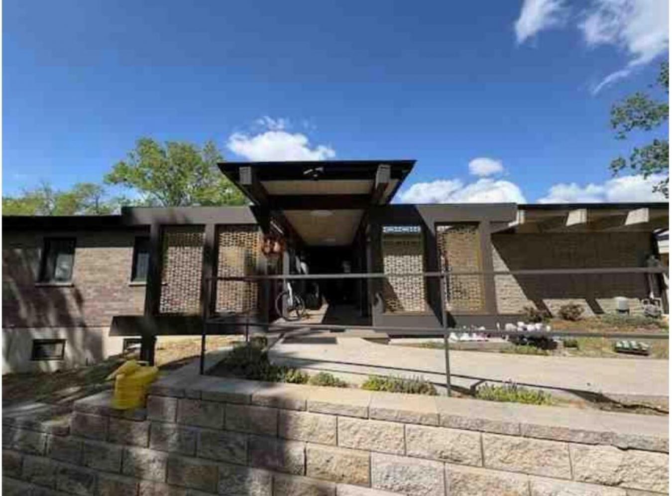 Fort Thomas, Campbell, 41075, United States, 4 Bedrooms Bedrooms, ,5 BathroomsBathrooms,Residential,For Sale,2049937