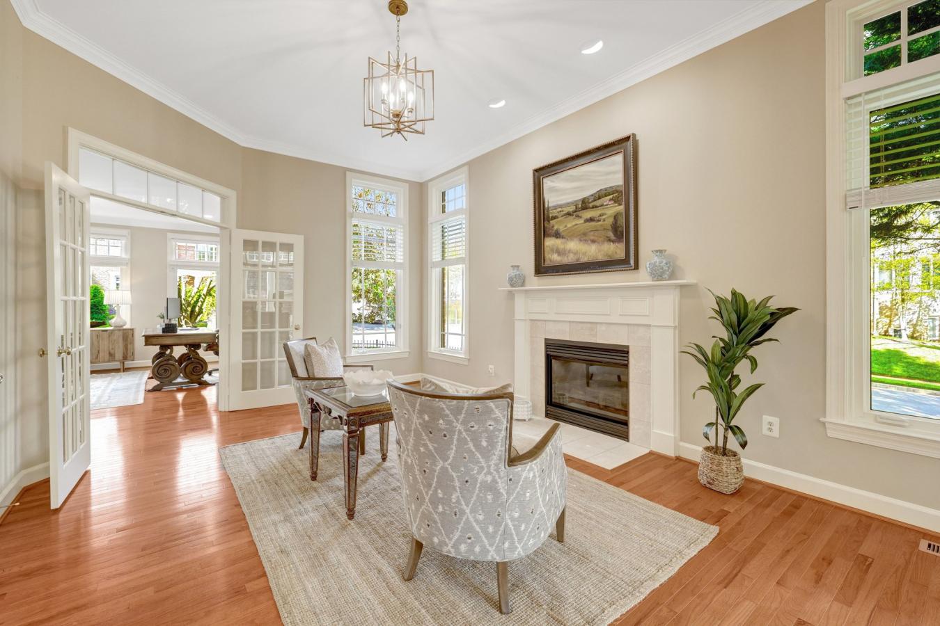 Reston, Virginia, 20194, United States, 5 Bedrooms Bedrooms, ,4 BathroomsBathrooms,Residential,For Sale,2049935
