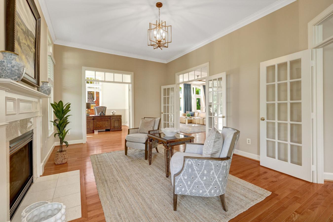 Reston, Virginia, 20194, United States, 5 Bedrooms Bedrooms, ,4 BathroomsBathrooms,Residential,For Sale,2049935