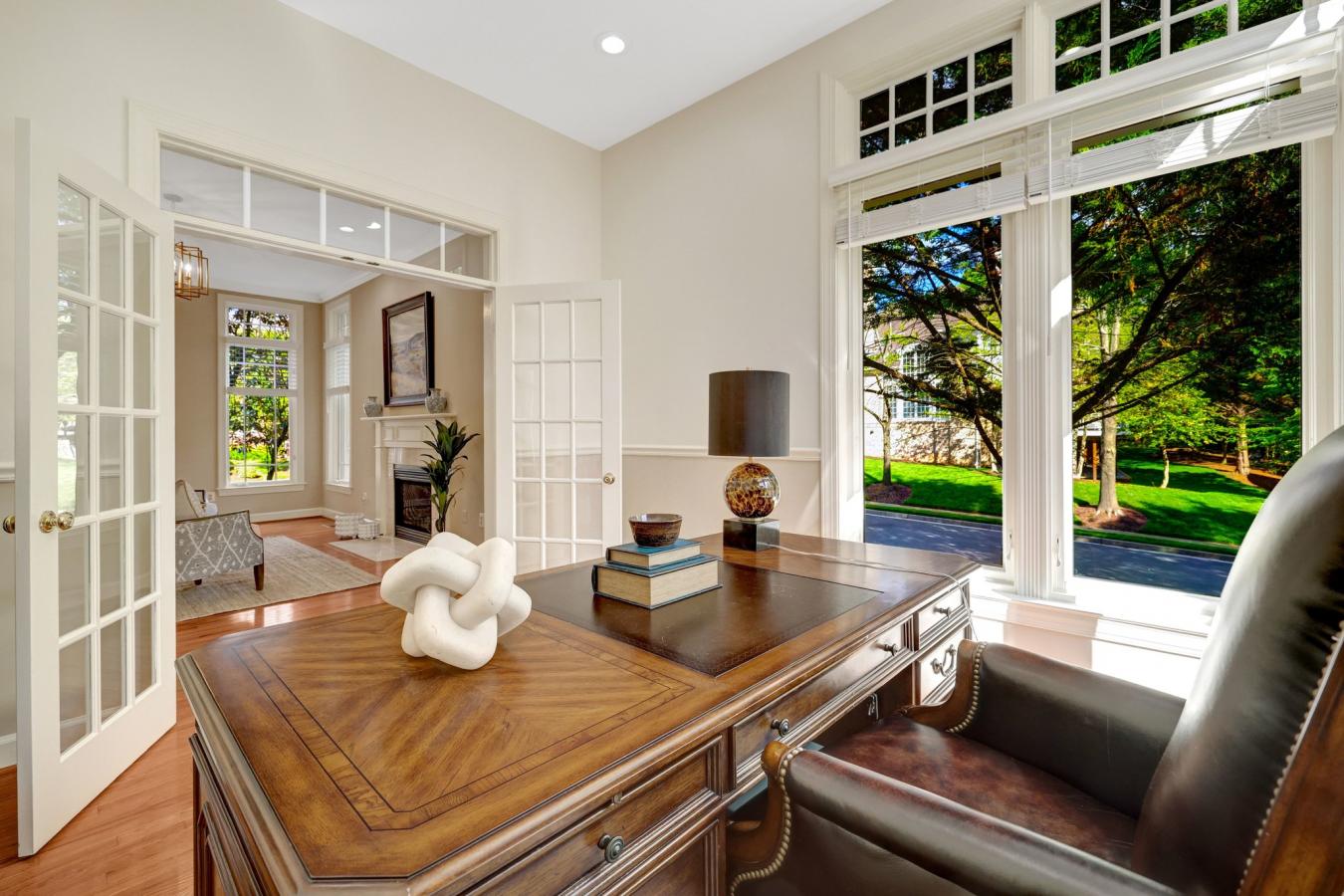 Reston, Virginia, 20194, United States, 5 Bedrooms Bedrooms, ,4 BathroomsBathrooms,Residential,For Sale,2049935