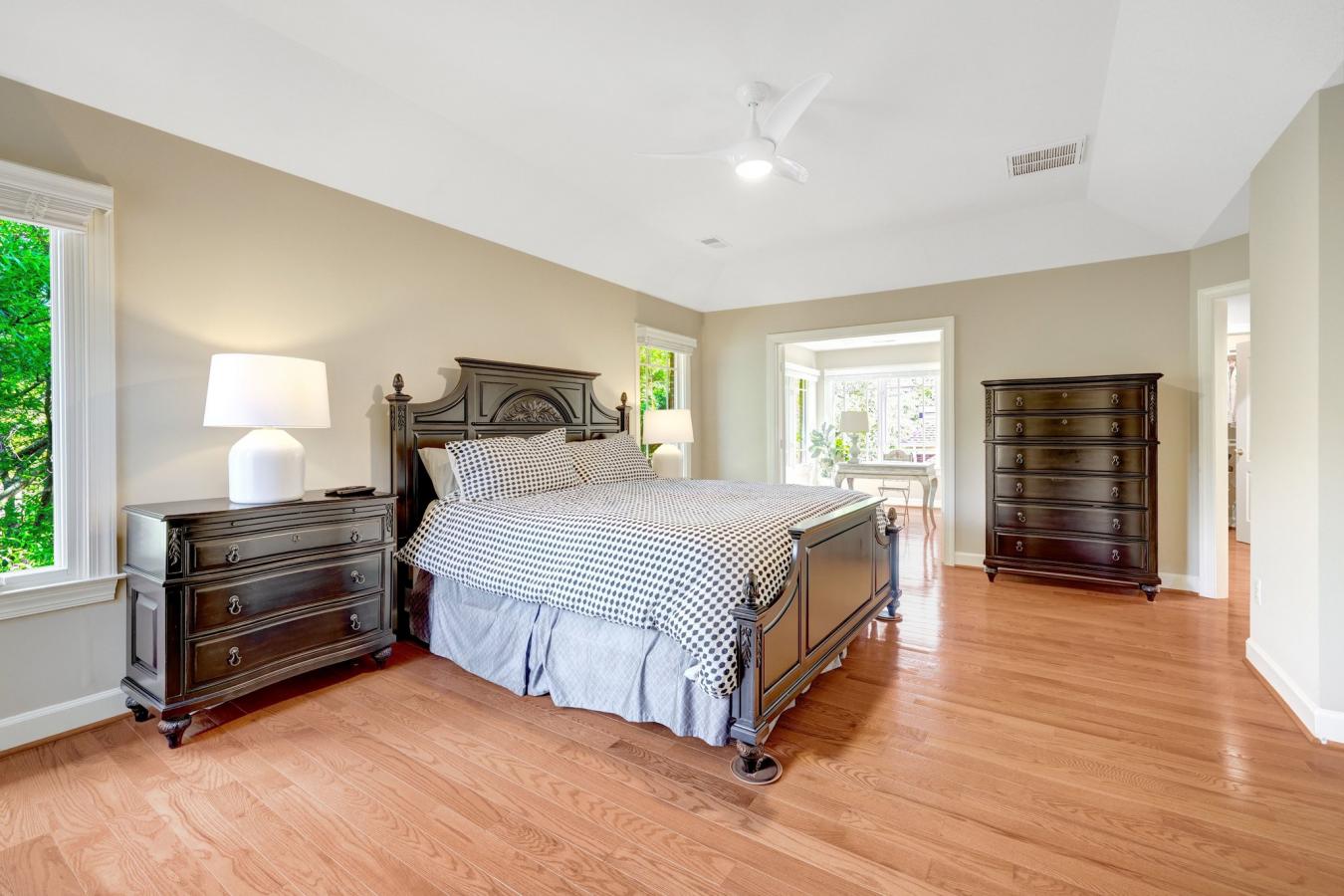 Reston, Virginia, 20194, United States, 5 Bedrooms Bedrooms, ,4 BathroomsBathrooms,Residential,For Sale,2049935