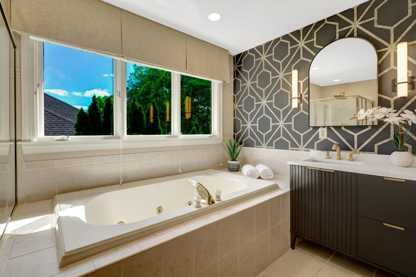Reston, Virginia, 20194, United States, 5 Bedrooms Bedrooms, ,4 BathroomsBathrooms,Residential,For Sale,2049935