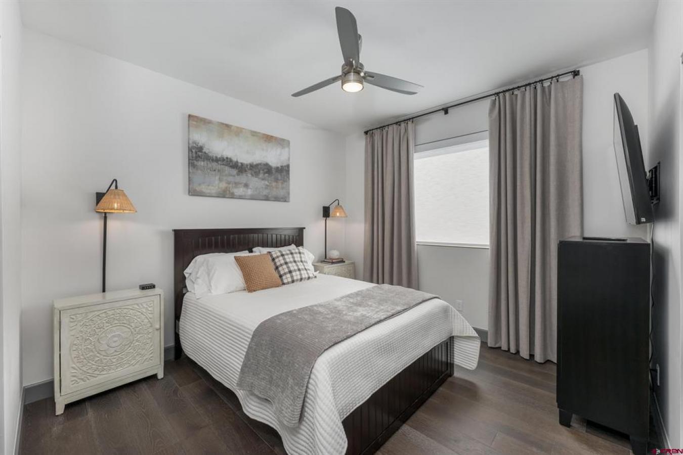 Durango, La Plata, 81301, United States, 3 Bedrooms Bedrooms, ,3 BathroomsBathrooms,Residential,For Sale,2049934