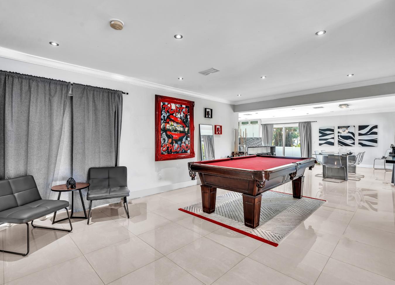 North Miami, Florida, 33181, United States, 5 Bedrooms Bedrooms, ,3 BathroomsBathrooms,Residential,For Sale,2049931