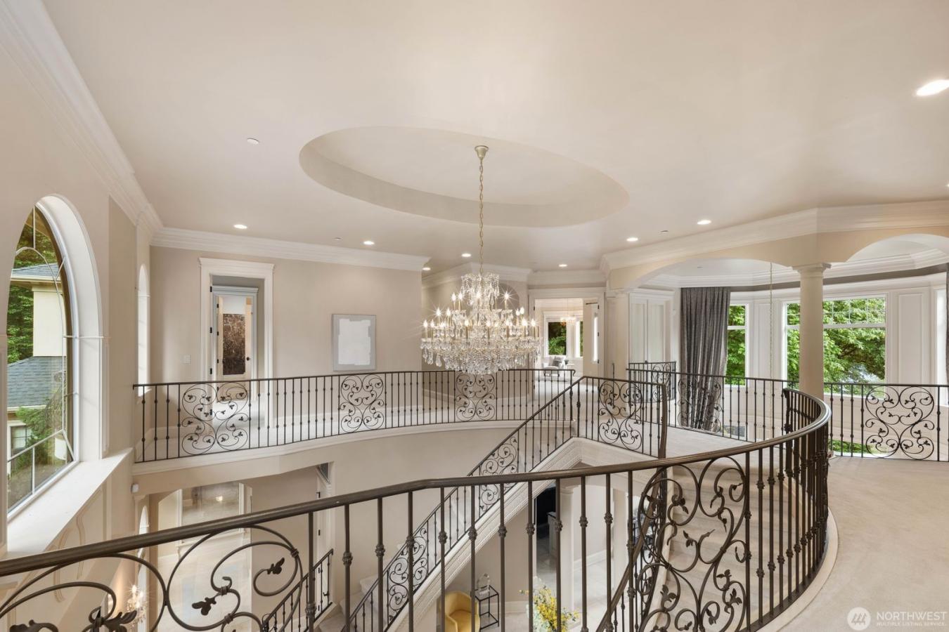 Sammamish, King, 98075, United States, 5 Bedrooms Bedrooms, ,5 BathroomsBathrooms,Residential,For Sale,2049928