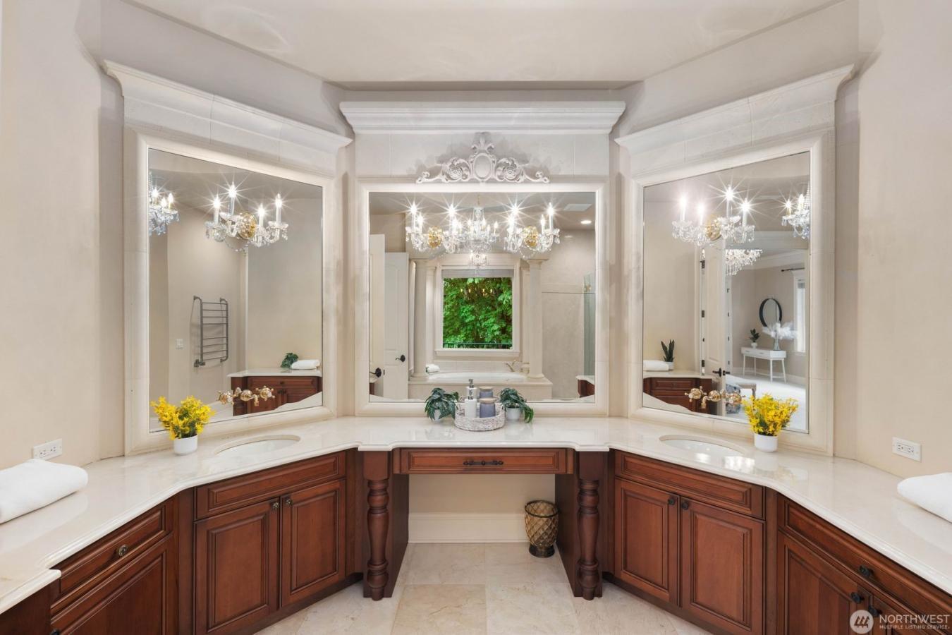 Sammamish, King, 98075, United States, 5 Bedrooms Bedrooms, ,5 BathroomsBathrooms,Residential,For Sale,2049928