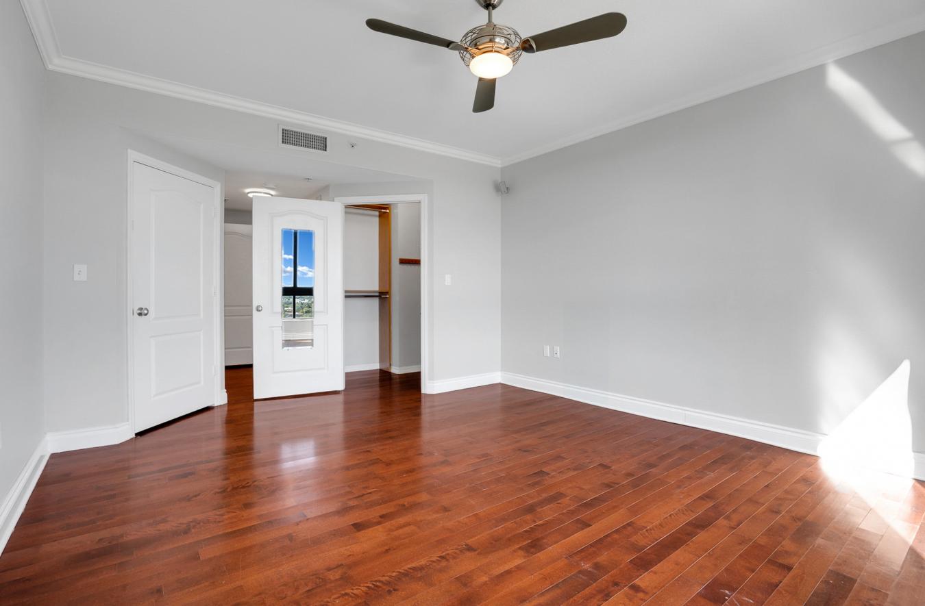 Fort Lauderdale, Broward, 33301, United States, 2 Bedrooms Bedrooms, ,2 BathroomsBathrooms,Residential,For Sale,2049927