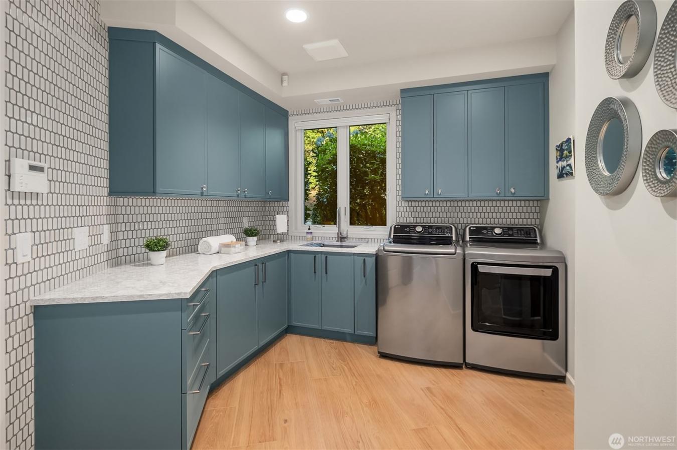 Woodinville, King, 98077, United States, 4 Bedrooms Bedrooms, ,3 BathroomsBathrooms,Residential,For Sale,2049926