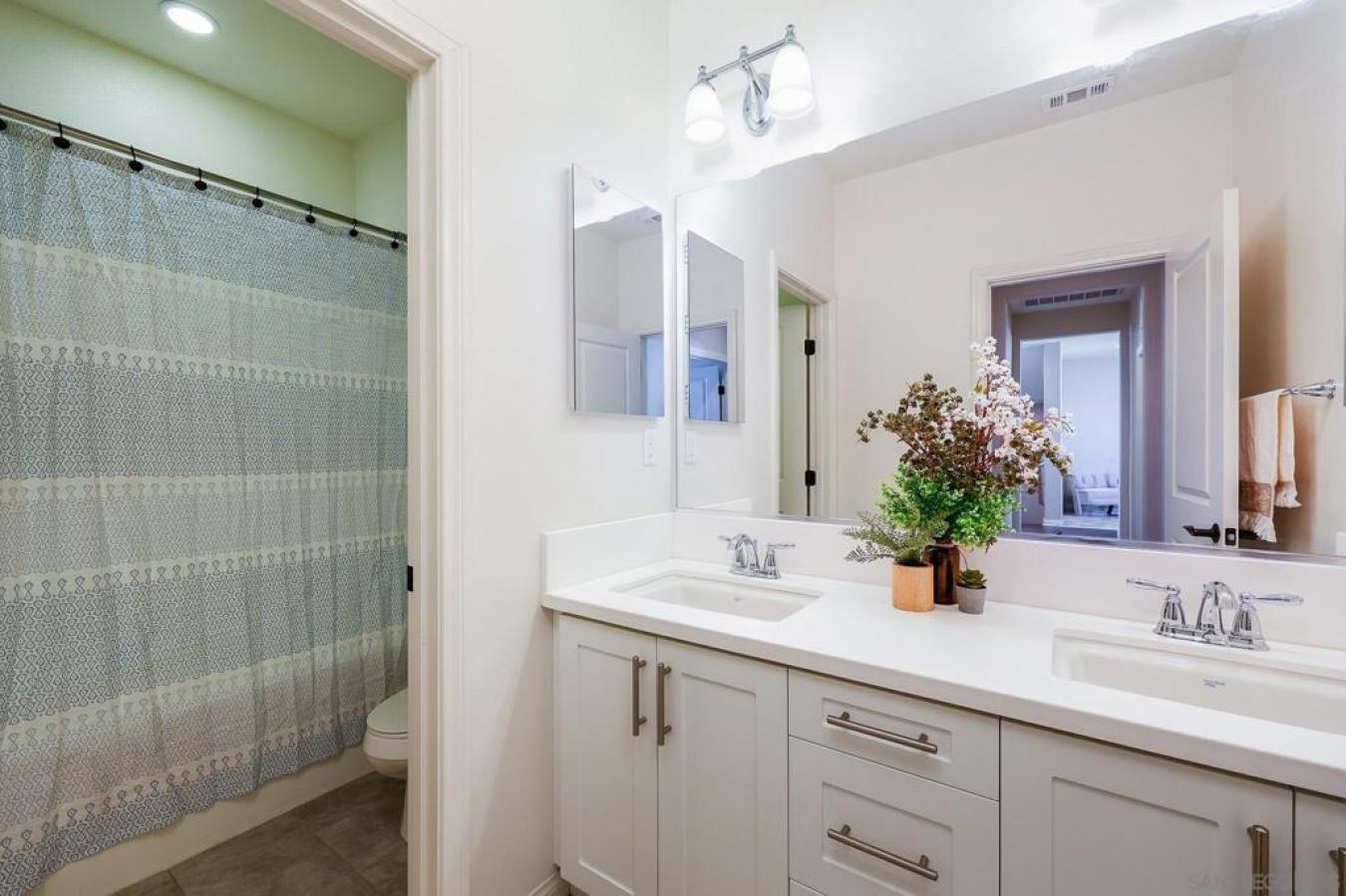San Diego, San Diego, 92127, United States, 4 Bedrooms Bedrooms, ,3 BathroomsBathrooms,Residential,For Sale,2049922