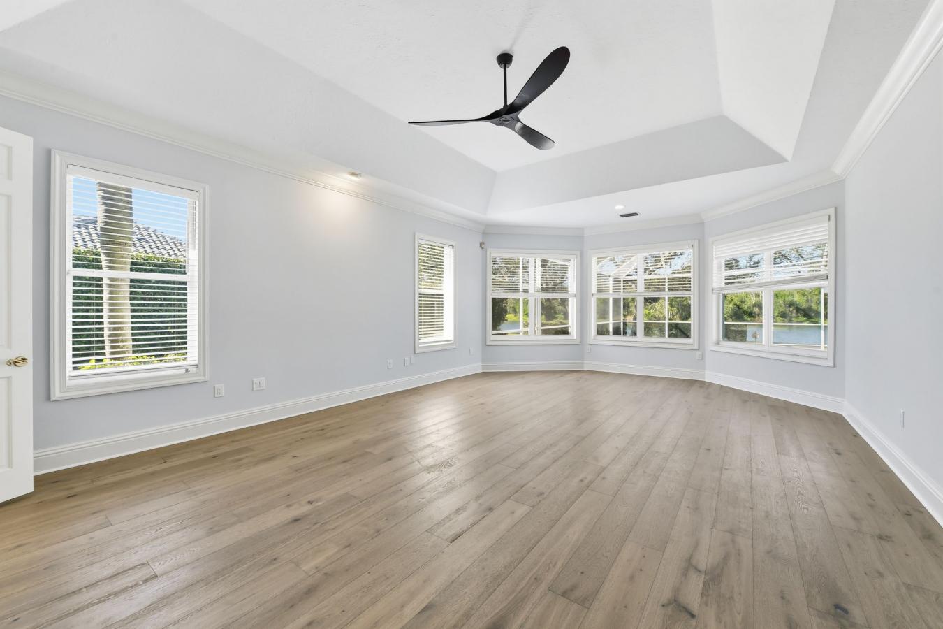 Sarasota, Sarasota, 34240, United States, 5 Bedrooms Bedrooms, ,6 BathroomsBathrooms,Residential,For Sale,2049921