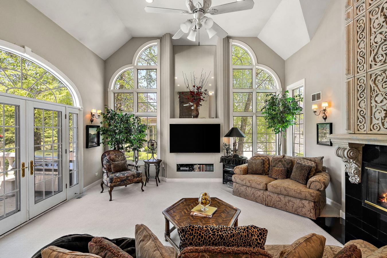Dyer, Lake, 46311, United States, 4 Bedrooms Bedrooms, ,3 BathroomsBathrooms,Residential,For Sale,2049920