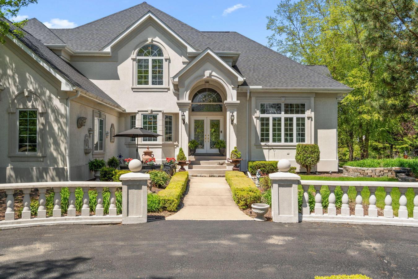 Dyer, Lake, 46311, United States, 4 Bedrooms Bedrooms, ,3 BathroomsBathrooms,Residential,For Sale,2049920