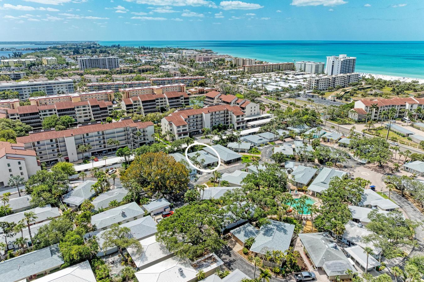 Siesta Key, Sarasota, 34242, United States, 2 Bedrooms Bedrooms, ,2 BathroomsBathrooms,Residential,For Sale,2049919