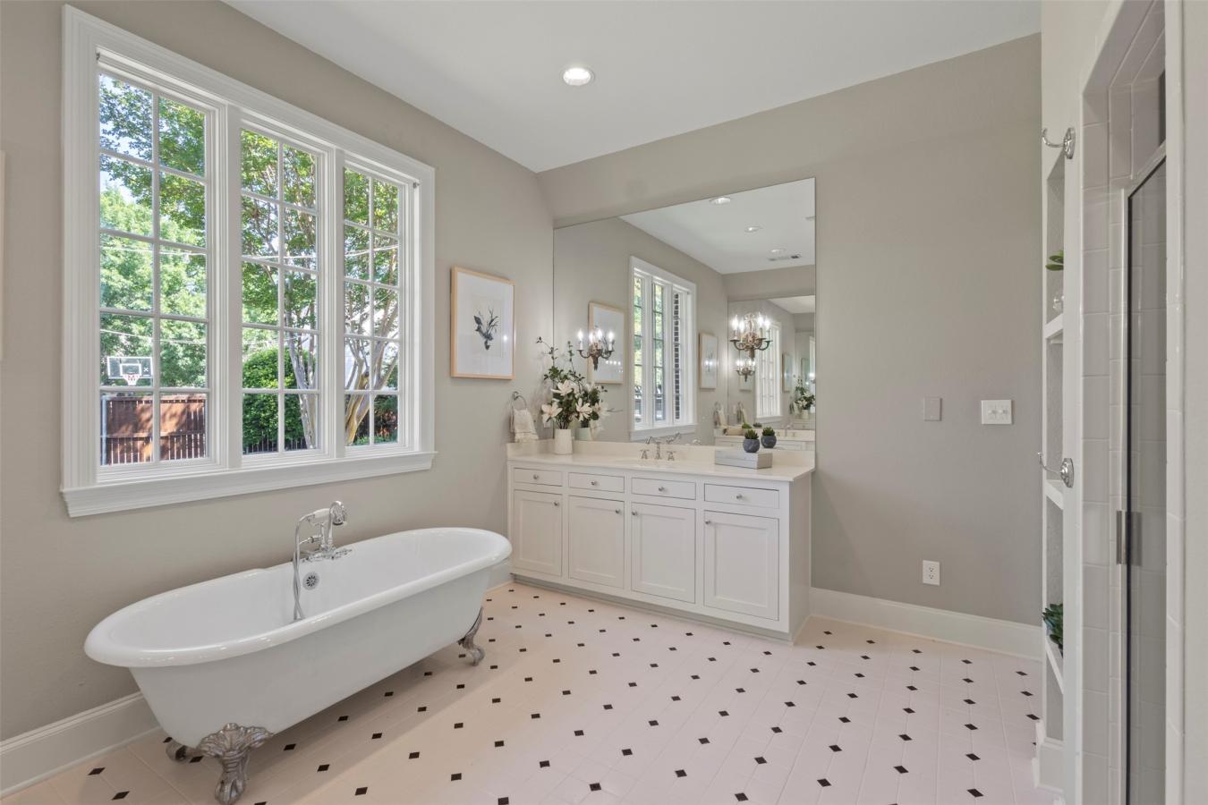 McKinney, Collin, 75072, United States, 4 Bedrooms Bedrooms, ,4 BathroomsBathrooms,Residential,For Sale,2049918