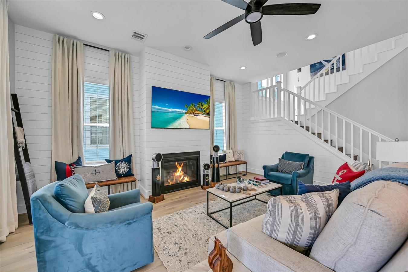 Galveston, Galveston, 77554, United States, 4 Bedrooms Bedrooms, ,4 BathroomsBathrooms,Residential,For Sale,2049915